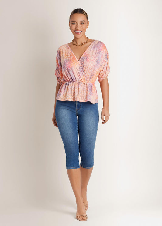 Cindy Capri Jean Medium Wash | Venus Customer Favorite