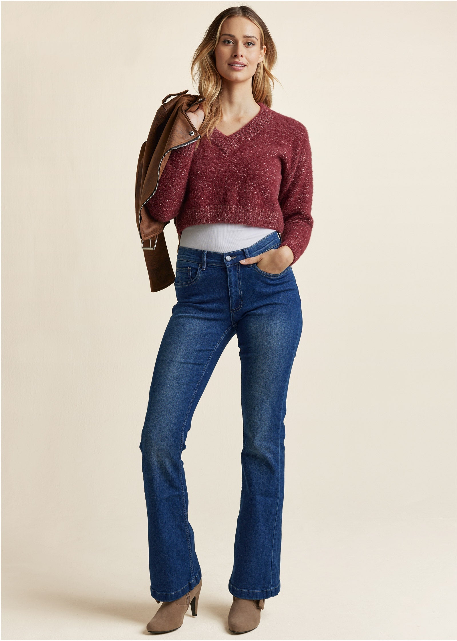 V-Neck Sweater - Burgundy | Venus Great Deal