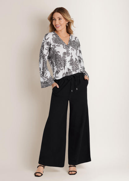Banded Hem Top White/Black | Venus Limited Edition