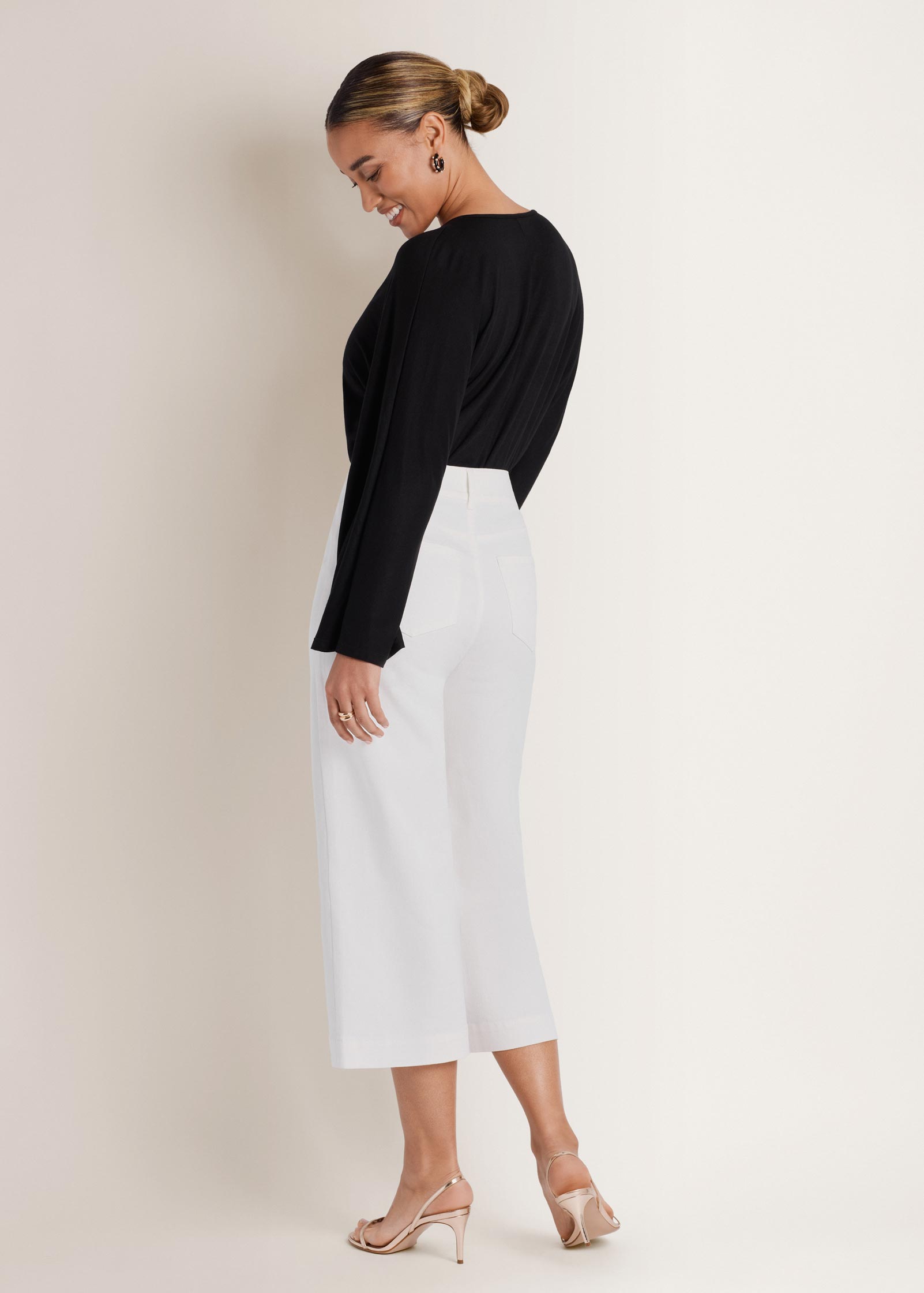 Banded Hem Top Jet Black | Venus Sale