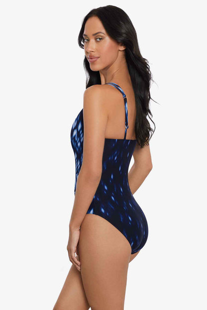 Saki One Piece in Indio | Venus Best Seller