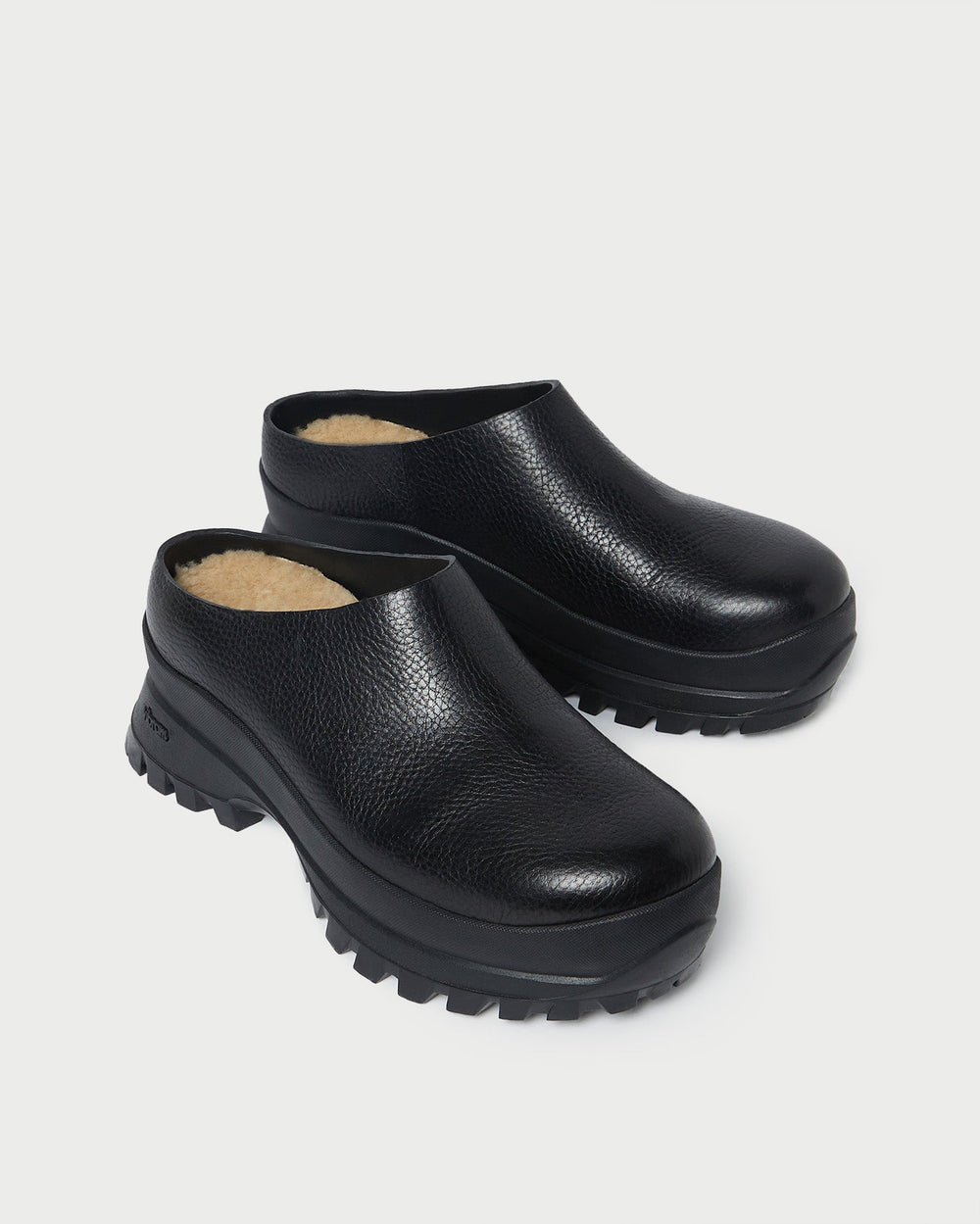 Loeffler Randall Women / Gemma Black Leather Lug Mule