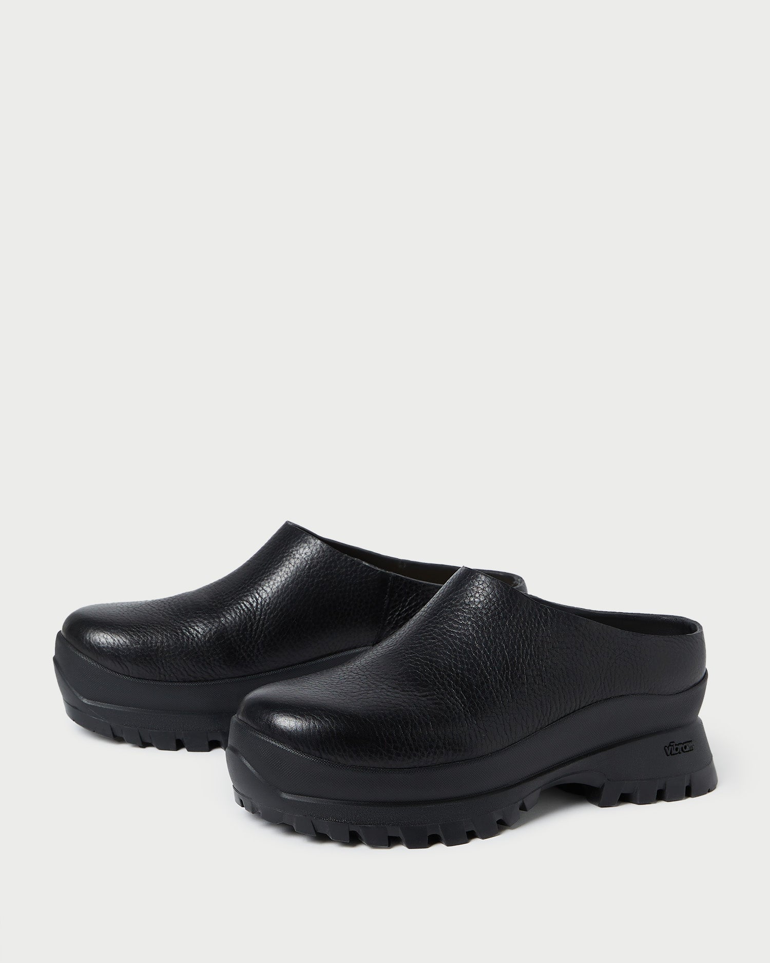 Loeffler Randall Women / Gemma Black Leather Lug Mule